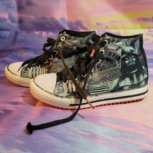 Skechers Star Wars Darth Vader High Top Shoes Size 3 GUC - Picture 5 of 16